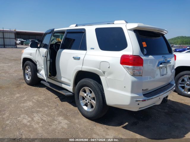 Photo 2 VIN: JTEBU5JR9B5044507 - TOYOTA 4RUNNER 