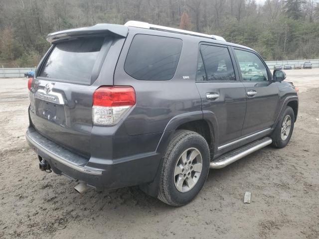 Photo 2 VIN: JTEBU5JR9B5056821 - TOYOTA 4RUNNER SR 