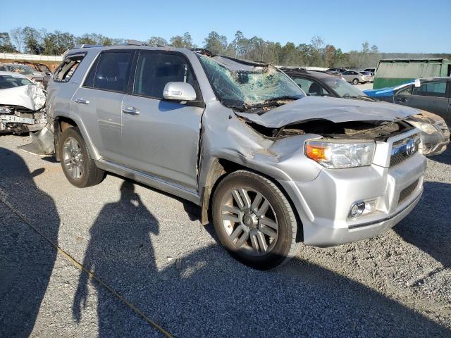 Photo 3 VIN: JTEBU5JR9B5073103 - TOYOTA 4RUNNER SR 