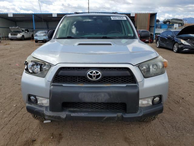 Photo 4 VIN: JTEBU5JR9B5073120 - TOYOTA 4RUNNER 