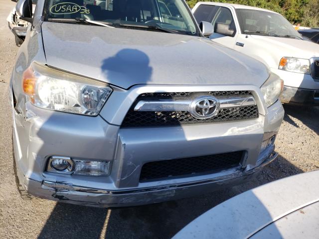 Photo 8 VIN: JTEBU5JR9C5109311 - TOYOTA 4RUNNER SR 