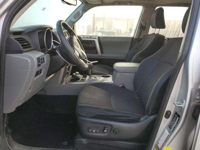 Photo 6 VIN: JTEBU5JR9D5127969 - TOYOTA 4RUNNER SR 