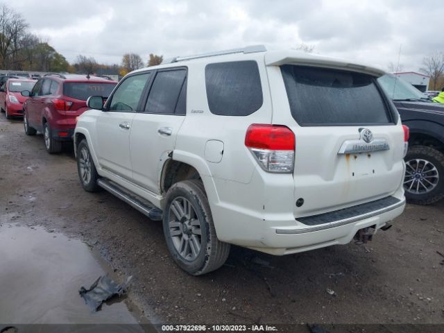 Photo 2 VIN: JTEBU5JR9D5138695 - TOYOTA 4RUNNER 