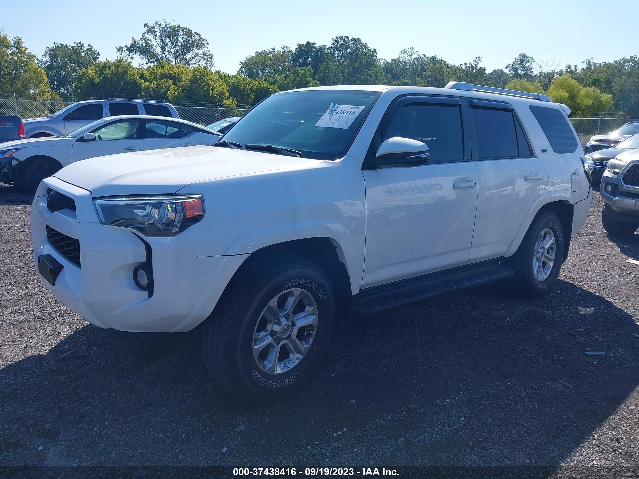 Photo 1 VIN: JTEBU5JR9E5156504 - TOYOTA 4RUNNER 