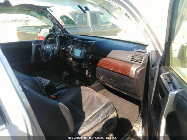 Photo 4 VIN: JTEBU5JR9E5162786 - TOYOTA 4RUNNER 