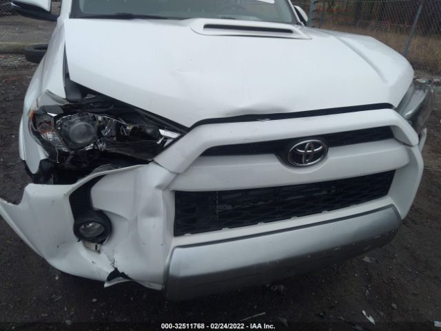 Photo 5 VIN: JTEBU5JR9E5183993 - TOYOTA 4RUNNER 