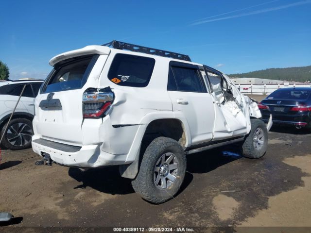 Photo 3 VIN: JTEBU5JR9F5204259 - TOYOTA 4RUNNER 