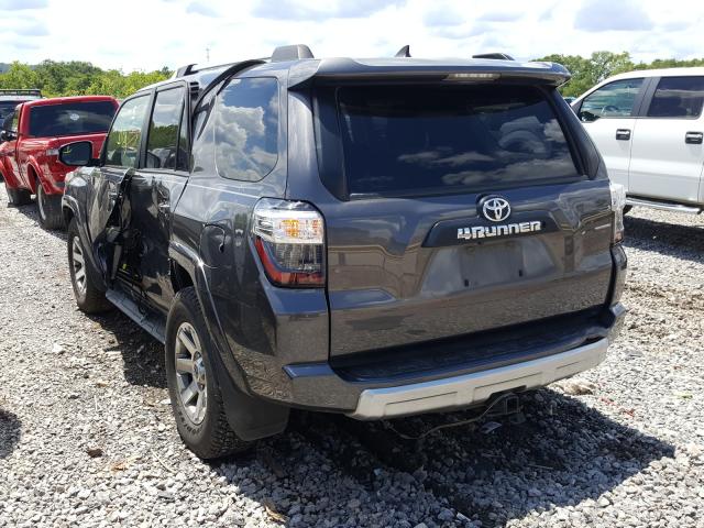 Photo 2 VIN: JTEBU5JR9F5256149 - TOYOTA 4RUNNER SR 