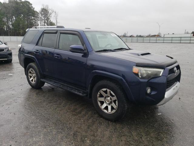 Photo 3 VIN: JTEBU5JR9F5259181 - TOYOTA 4RUNNER SR 