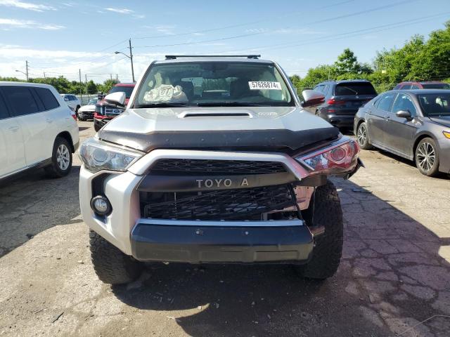 Photo 4 VIN: JTEBU5JR9F5269113 - TOYOTA 4RUNNER 