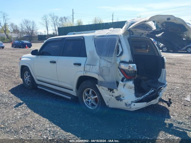 Photo 2 VIN: JTEBU5JR9G5299522 - TOYOTA 4RUNNER 