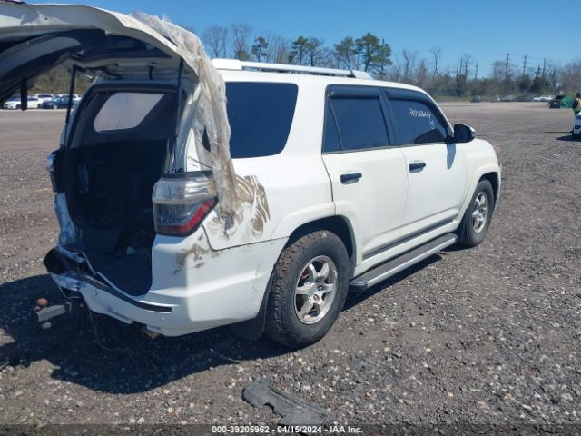 Photo 3 VIN: JTEBU5JR9G5299522 - TOYOTA 4RUNNER 