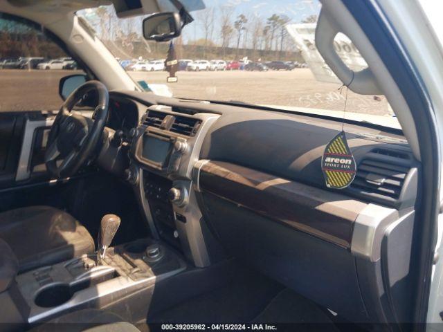 Photo 4 VIN: JTEBU5JR9G5299522 - TOYOTA 4RUNNER 