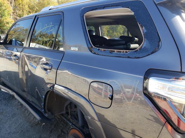 Photo 8 VIN: JTEBU5JR9H5415013 - TOYOTA 4RUNNER SR 