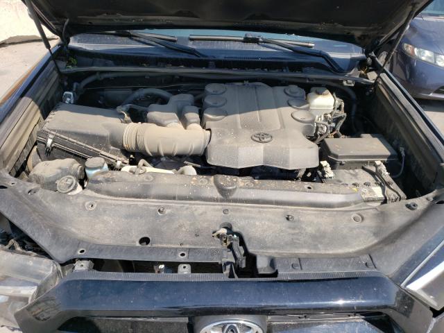 Photo 6 VIN: JTEBU5JR9H5420602 - TOYOTA 4RUNNER SR 