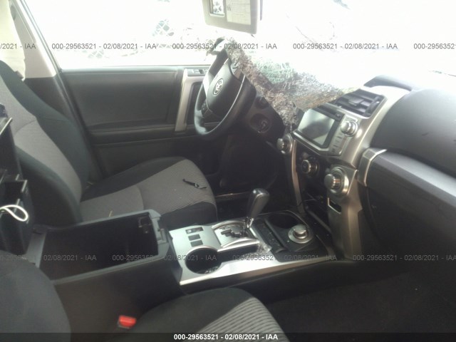 Photo 4 VIN: JTEBU5JR9H5421636 - TOYOTA 4RUNNER 