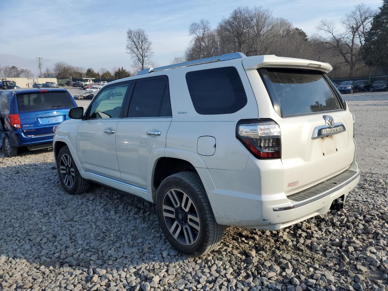 Photo 1 VIN: JTEBU5JR9H5435178 - TOYOTA 4RUNNER 