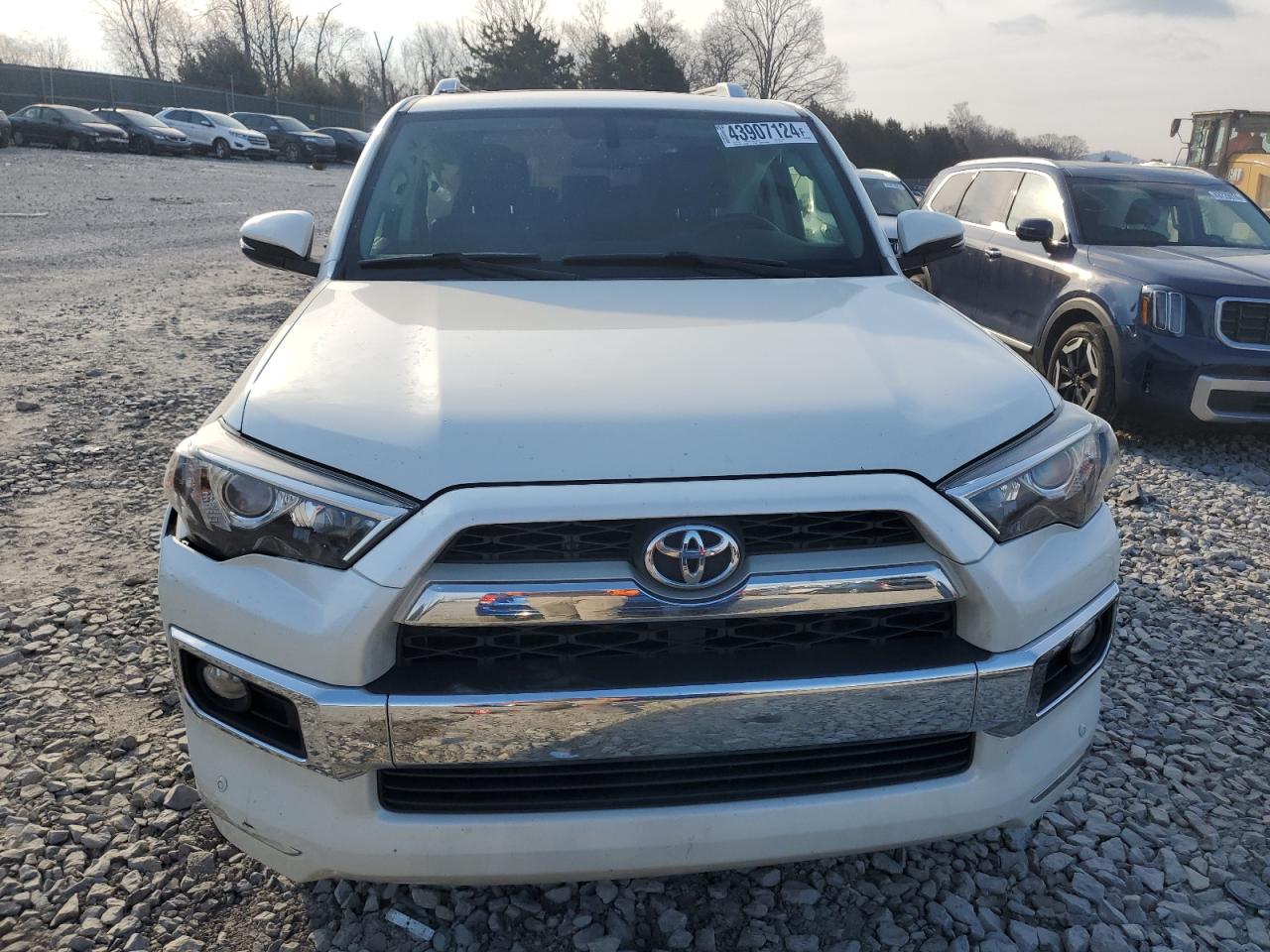 Photo 4 VIN: JTEBU5JR9H5435178 - TOYOTA 4RUNNER 