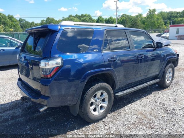 Photo 3 VIN: JTEBU5JR9H5470433 - TOYOTA 4RUNNER 