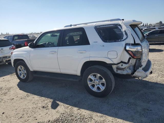 Photo 1 VIN: JTEBU5JR9H5471646 - TOYOTA 4RUNNER SR 