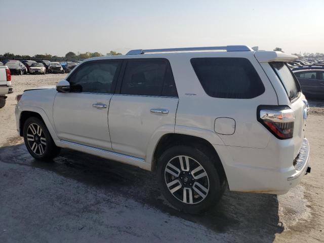 Photo 1 VIN: JTEBU5JR9H5479052 - TOYOTA 4RUNNER SR 