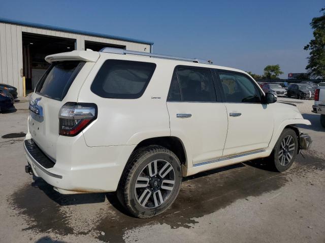 Photo 2 VIN: JTEBU5JR9H5479052 - TOYOTA 4RUNNER SR 