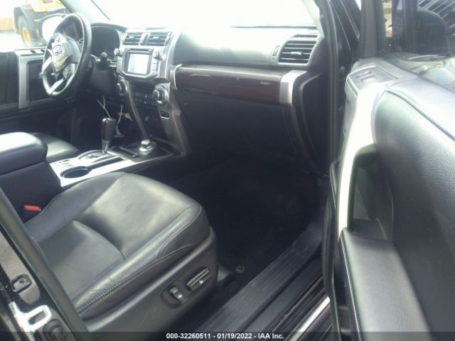 Photo 4 VIN: JTEBU5JR9J5525744 - TOYOTA 4RUNNER 