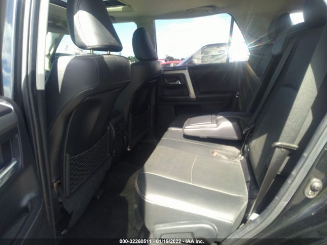 Photo 7 VIN: JTEBU5JR9J5525744 - TOYOTA 4RUNNER 