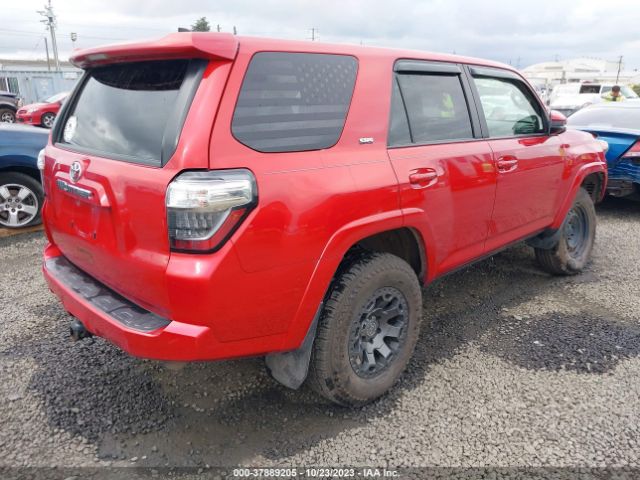 Photo 3 VIN: JTEBU5JR9J5529616 - TOYOTA 4RUNNER 