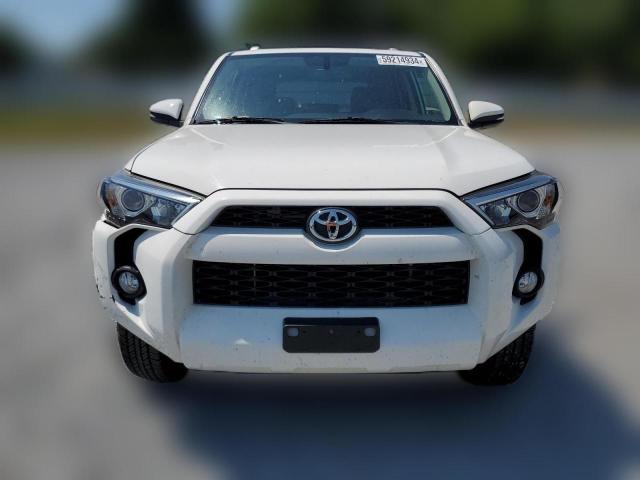 Photo 4 VIN: JTEBU5JR9J5541880 - TOYOTA 4RUNNER 