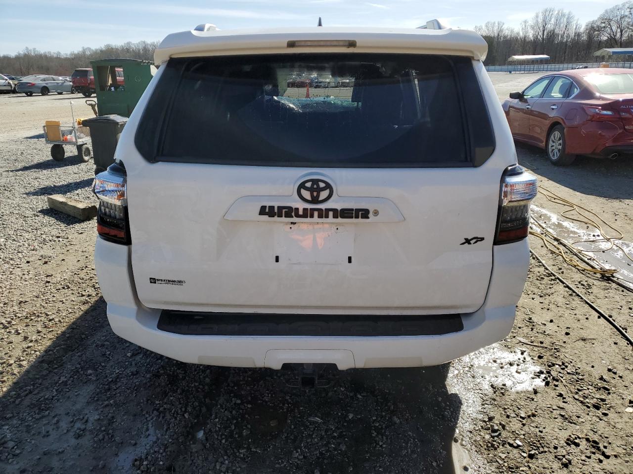 Photo 5 VIN: JTEBU5JR9J5548151 - TOYOTA 4RUNNER 