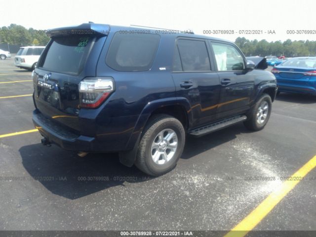 Photo 3 VIN: JTEBU5JR9J5559697 - TOYOTA 4RUNNER 