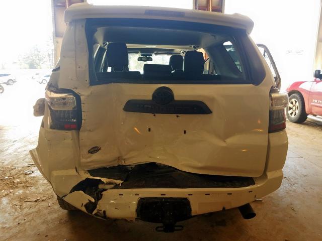 Photo 8 VIN: JTEBU5JR9J5582364 - TOYOTA 4RUNNER SR 