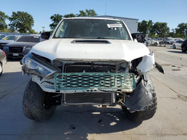 Photo 4 VIN: JTEBU5JR9J5592778 - TOYOTA 4RUNNER 