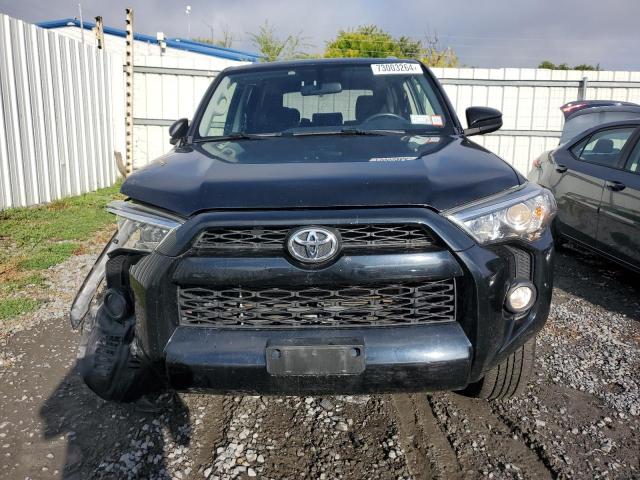 Photo 4 VIN: JTEBU5JR9J5601561 - TOYOTA 4RUNNER SR 