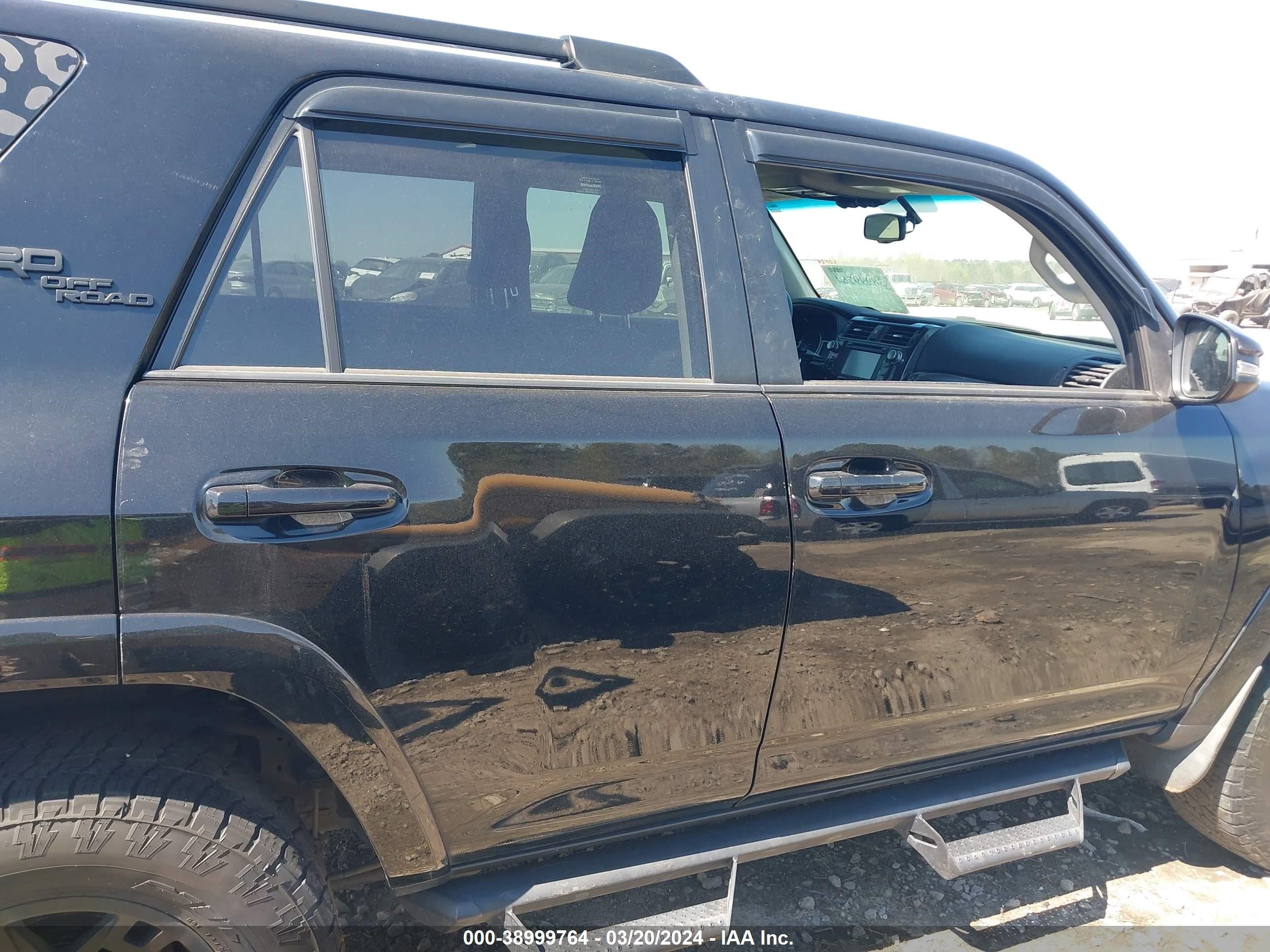 Photo 12 VIN: JTEBU5JR9K5669425 - TOYOTA 4RUNNER 