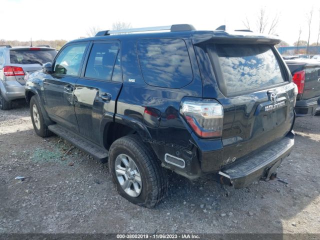 Photo 2 VIN: JTEBU5JR9K5684698 - TOYOTA 4RUNNER 