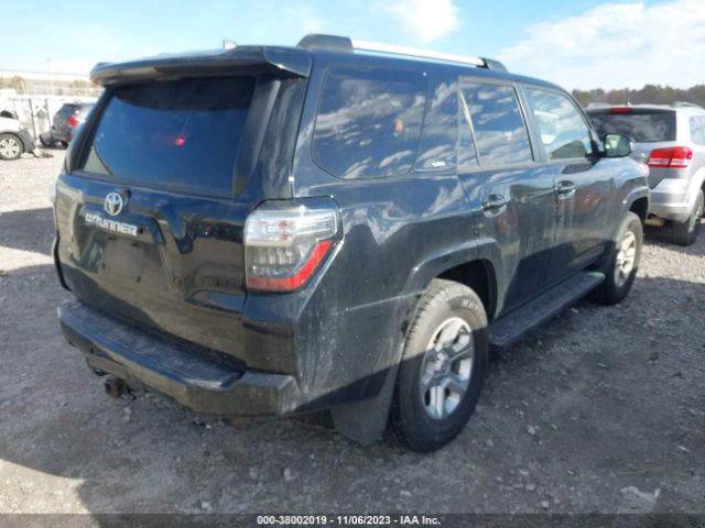 Photo 3 VIN: JTEBU5JR9K5684698 - TOYOTA 4RUNNER 