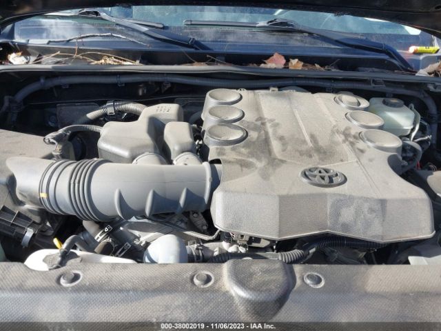 Photo 9 VIN: JTEBU5JR9K5684698 - TOYOTA 4RUNNER 