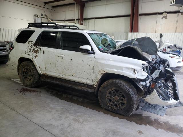 Photo 3 VIN: JTEBU5JR9K5710250 - TOYOTA 4RUNNER SR 