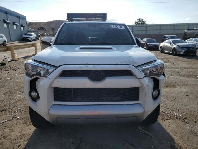 Photo 4 VIN: JTEBU5JR9K5731597 - TOYOTA 4RUNNER SR 