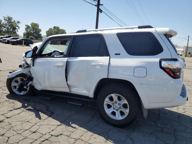 Photo 1 VIN: JTEBU5JR9L5739099 - TOYOTA 4RUNNER SR 