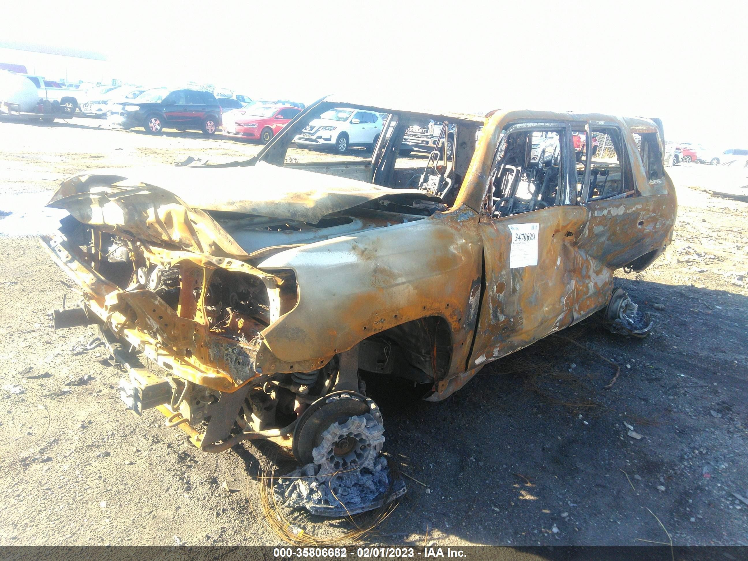 Photo 1 VIN: JTEBU5JR9L5780865 - TOYOTA 4RUNNER 