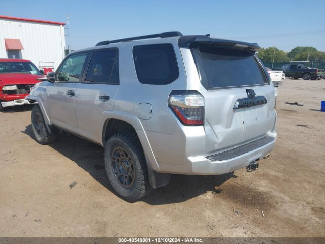 Photo 2 VIN: JTEBU5JR9L5809040 - TOYOTA 4RUNNER 