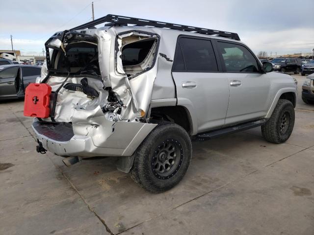 Photo 2 VIN: JTEBU5JR9L5817235 - TOYOTA 4RUNNER SR 