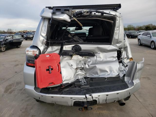 Photo 5 VIN: JTEBU5JR9L5817235 - TOYOTA 4RUNNER SR 