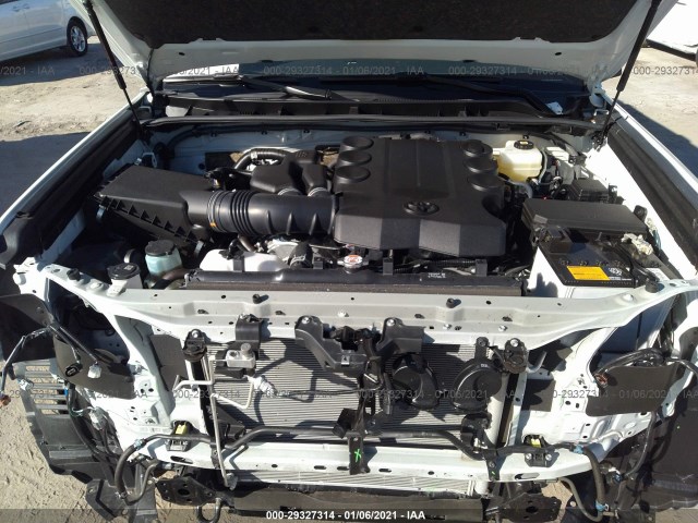 Photo 9 VIN: JTEBU5JR9L5819518 - TOYOTA 4RUNNER 