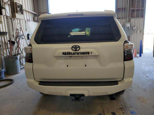 Photo 5 VIN: JTEBU5JR9L5822645 - TOYOTA 4RUNNER SR 