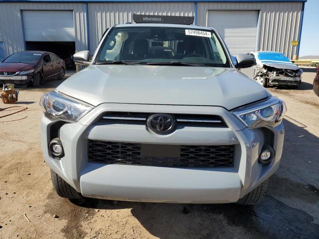 Photo 4 VIN: JTEBU5JR9M5893782 - TOYOTA 4RUNNER 