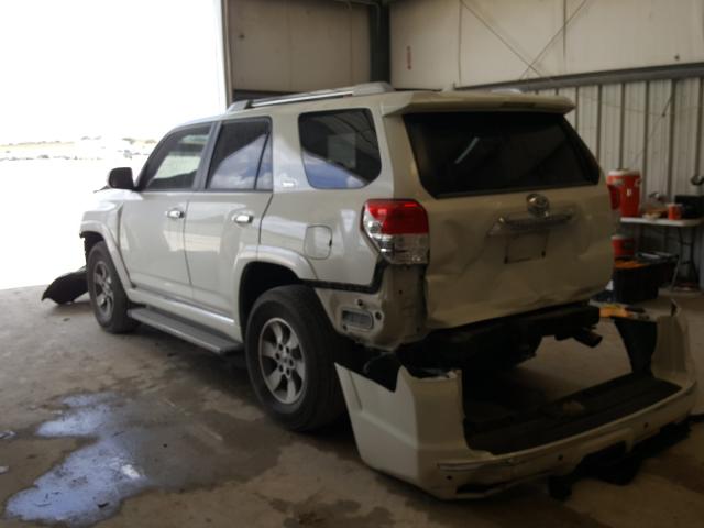 Photo 2 VIN: JTEBU5JRXB5041342 - TOYOTA 4RUNNER SR 